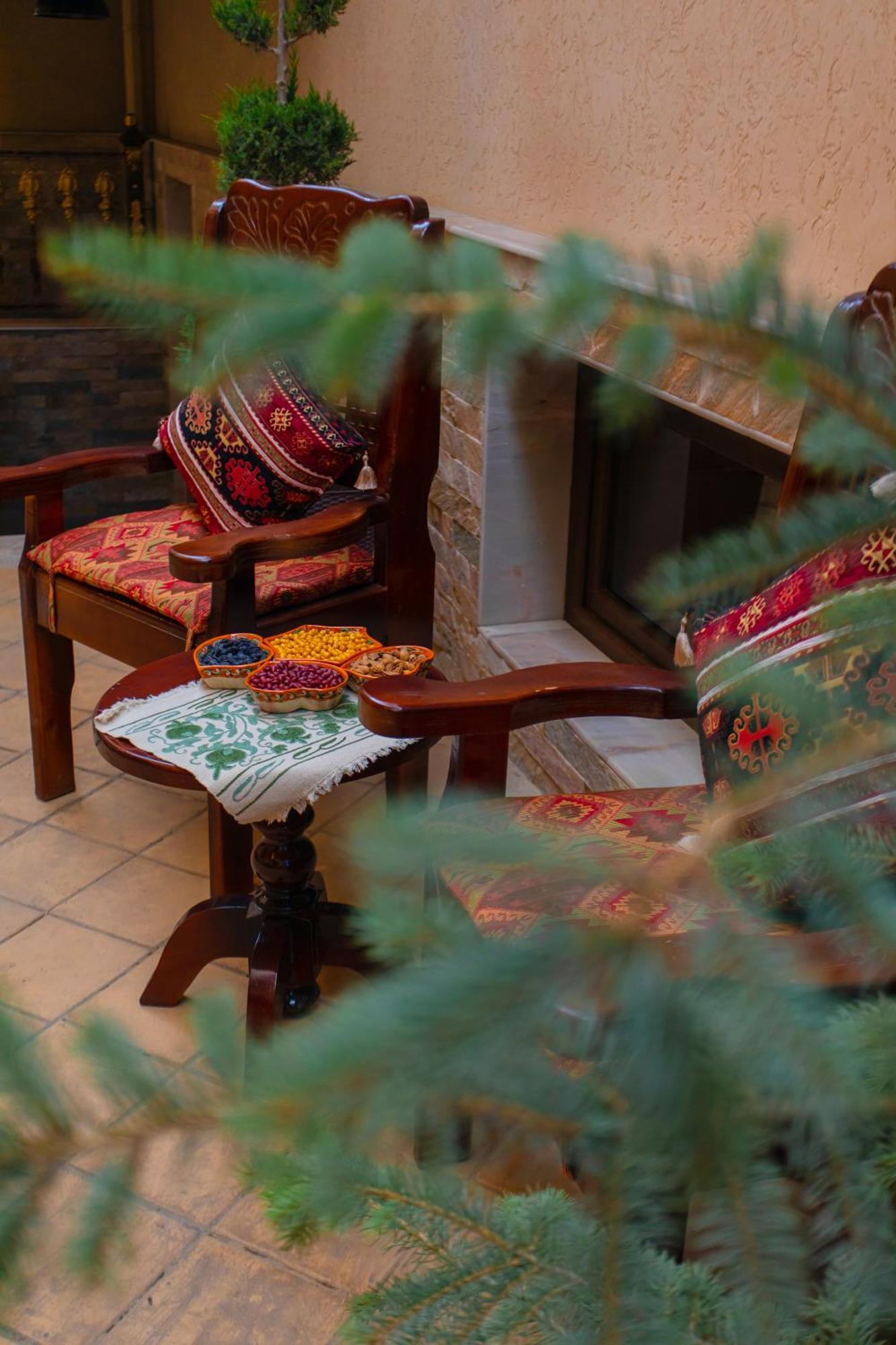 Gur Emir Palace Boutique Hotel Szamarkand Kültér fotó